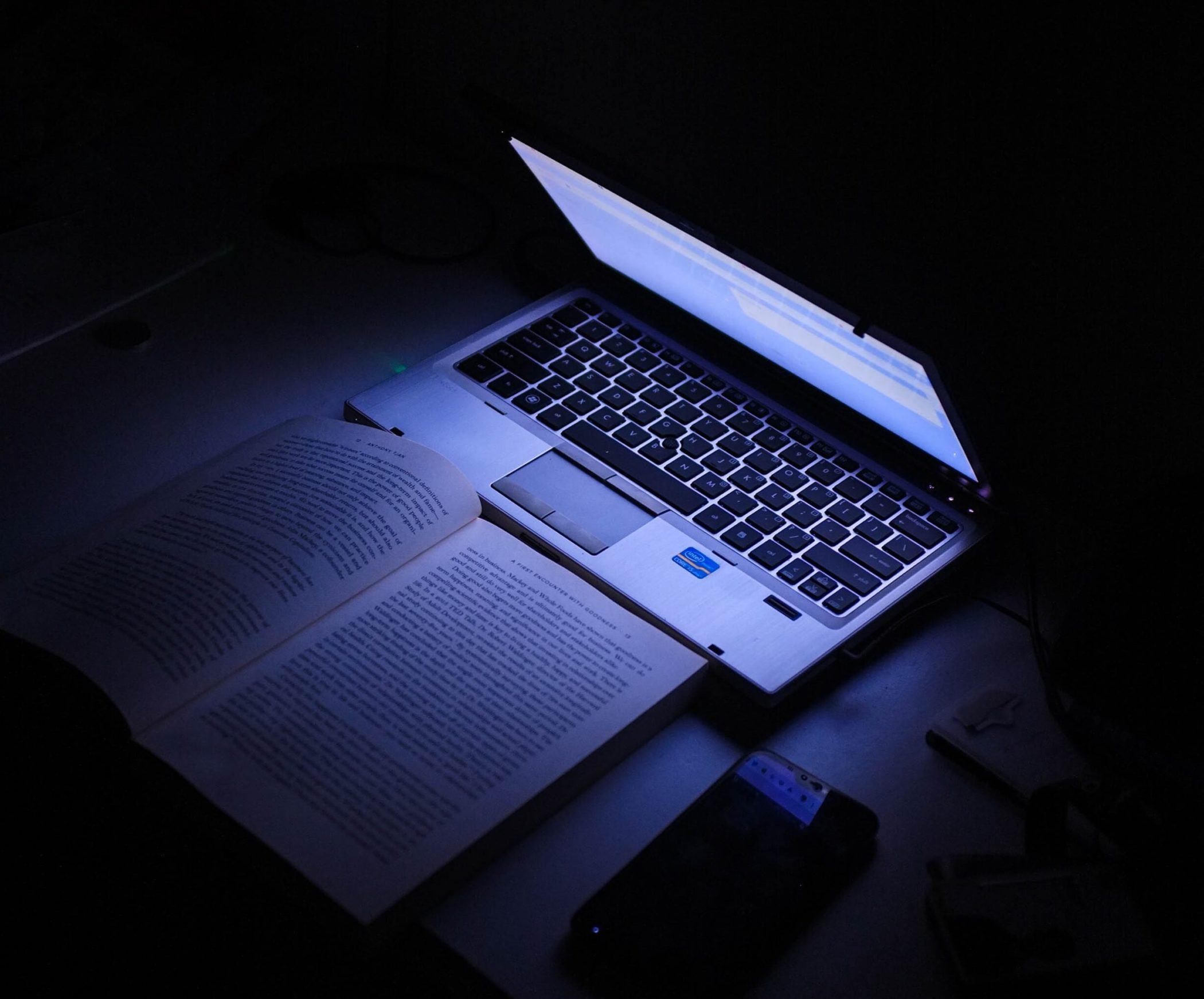 Why Online Learning is The Future of Education